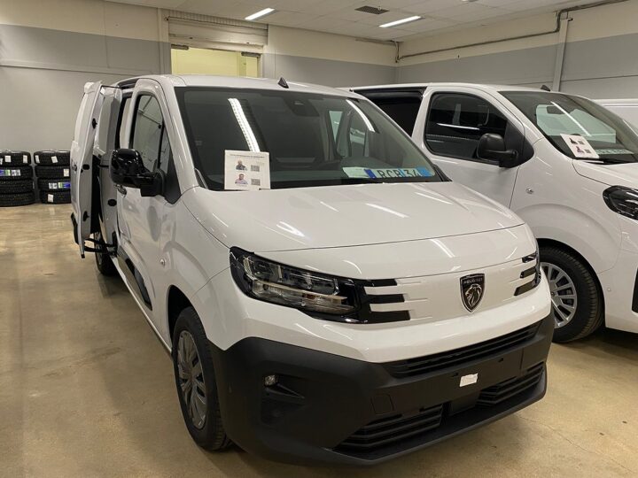 3c941871-3046-410b-9b80-ff7e012df8carulelegacy-largestformat