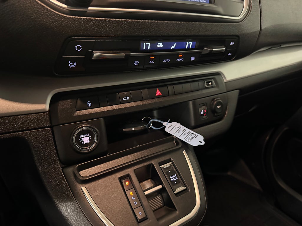 Car Image car-56162-040d0dc3dd9d4d5a6bd5127795e123eb