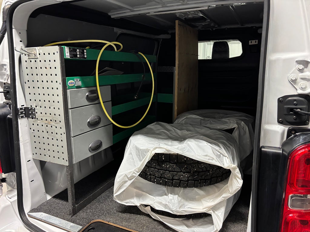 Car Image car-56174-96a6be93963c082acdb04ebdaf652110