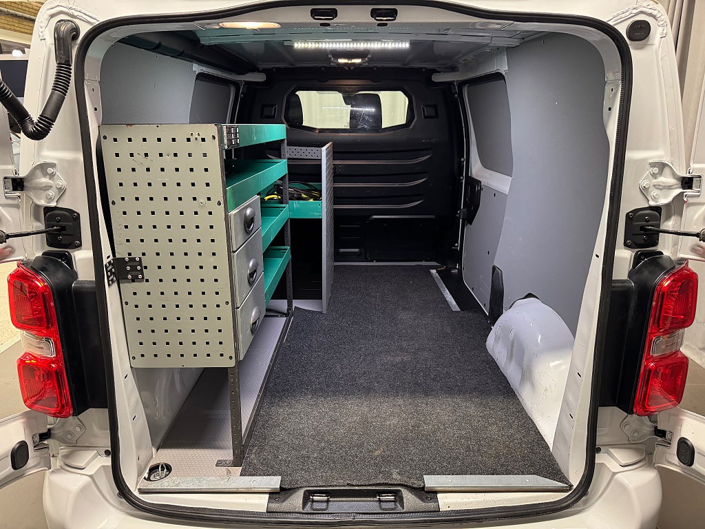 Car Image car-56190-54280834917d4fae2ce3f1d41df1d2fa