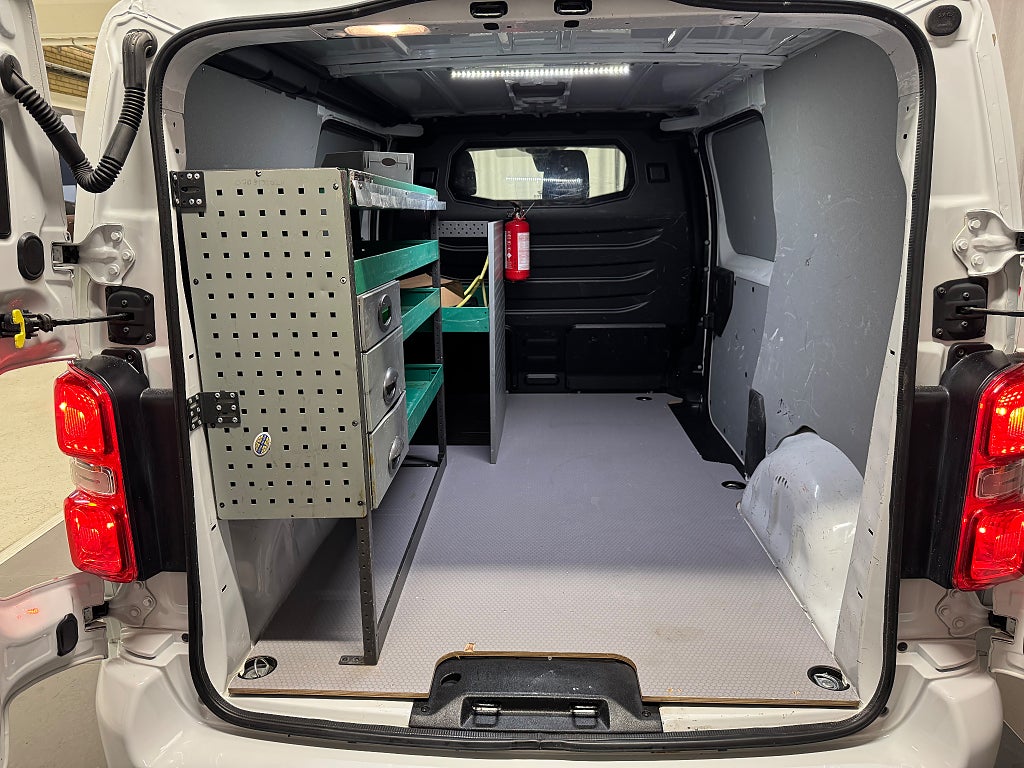 Car Image car-56204-9fc6b8bca9bc03451d5e48966c4f2c14