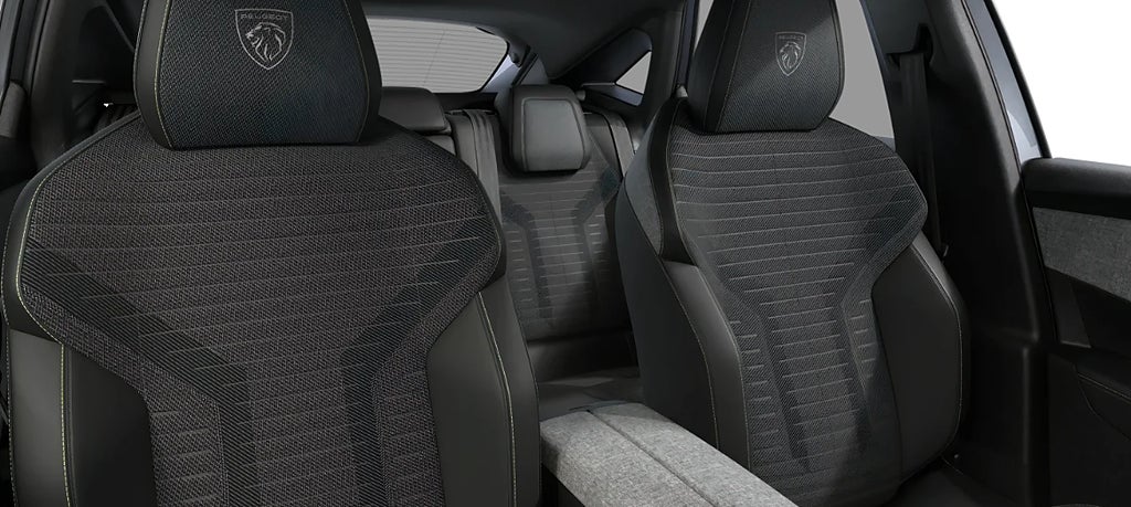 Car Image car-56608-3ea26c6aeebc6f2daf33e9c62641de7e