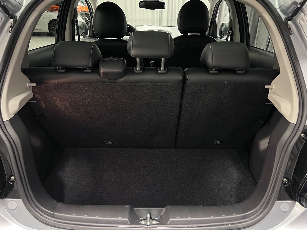 Car Image car-56949-4b39a046d08820be19bd81de3a3b525a