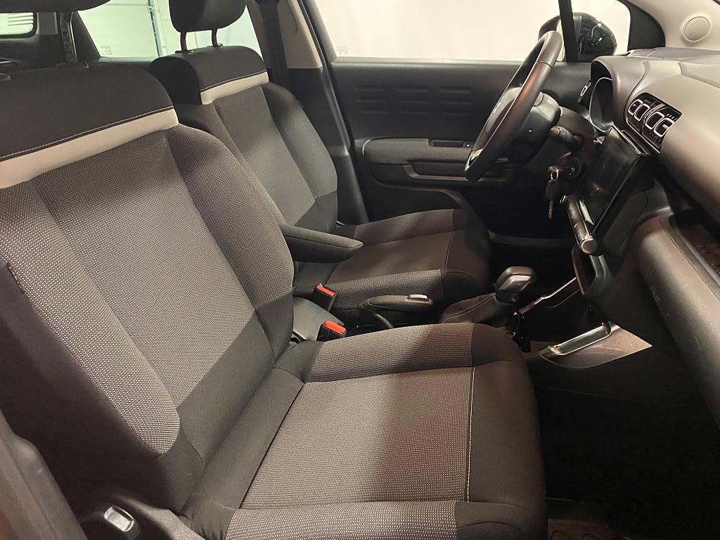 Car Image car-57686-c9118cd5fd6330aacbf5a7378a1e6bbc