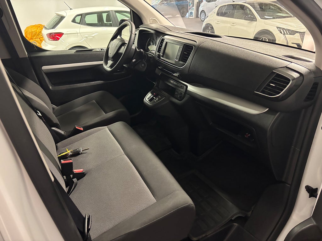 Car Image car-57784-406b5794a40a8baa9cbce0f003d7ceb3