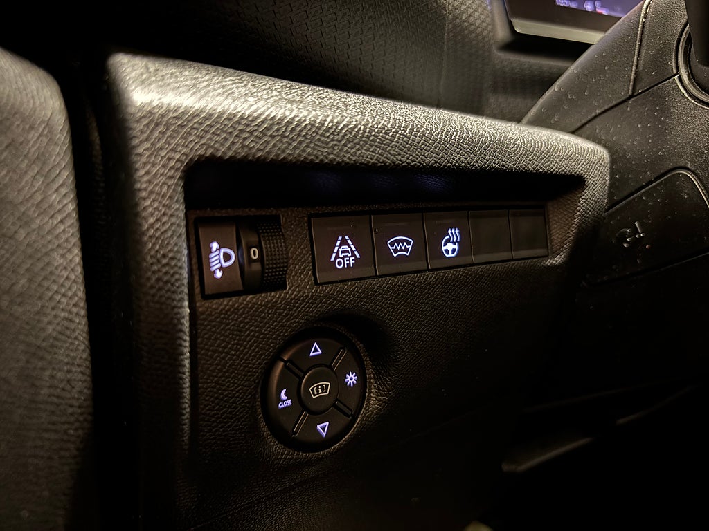 Car Image car-58161-6f758b3213556453a089b540cb010a19