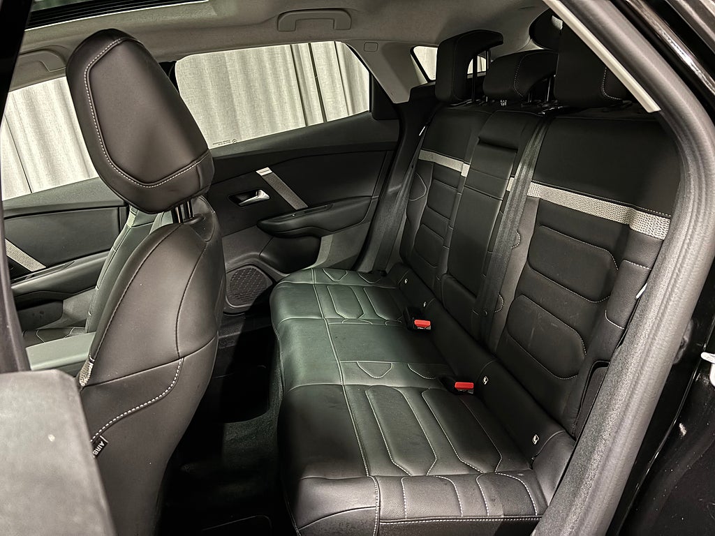 Car Image car-58161-fa05f582e1cb83c5eb8595a60544ea29
