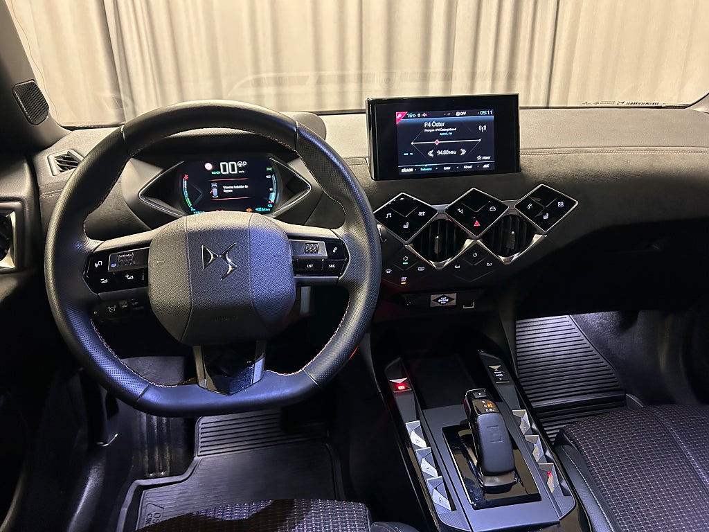 Car Image car-58279-553fa52b2bf3e90536526a8b37621638