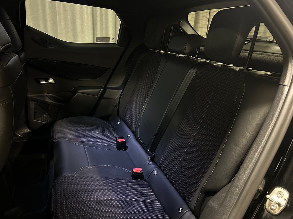 Car Image car-58279-607171fa8dd29afce37c196ee1dff8a2
