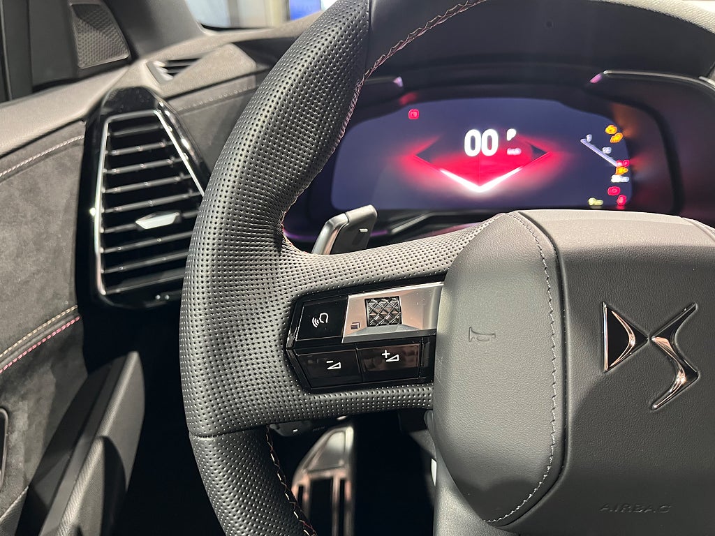 Car Image car-68570-1e286100922557eef8b3ed86bf27a91d