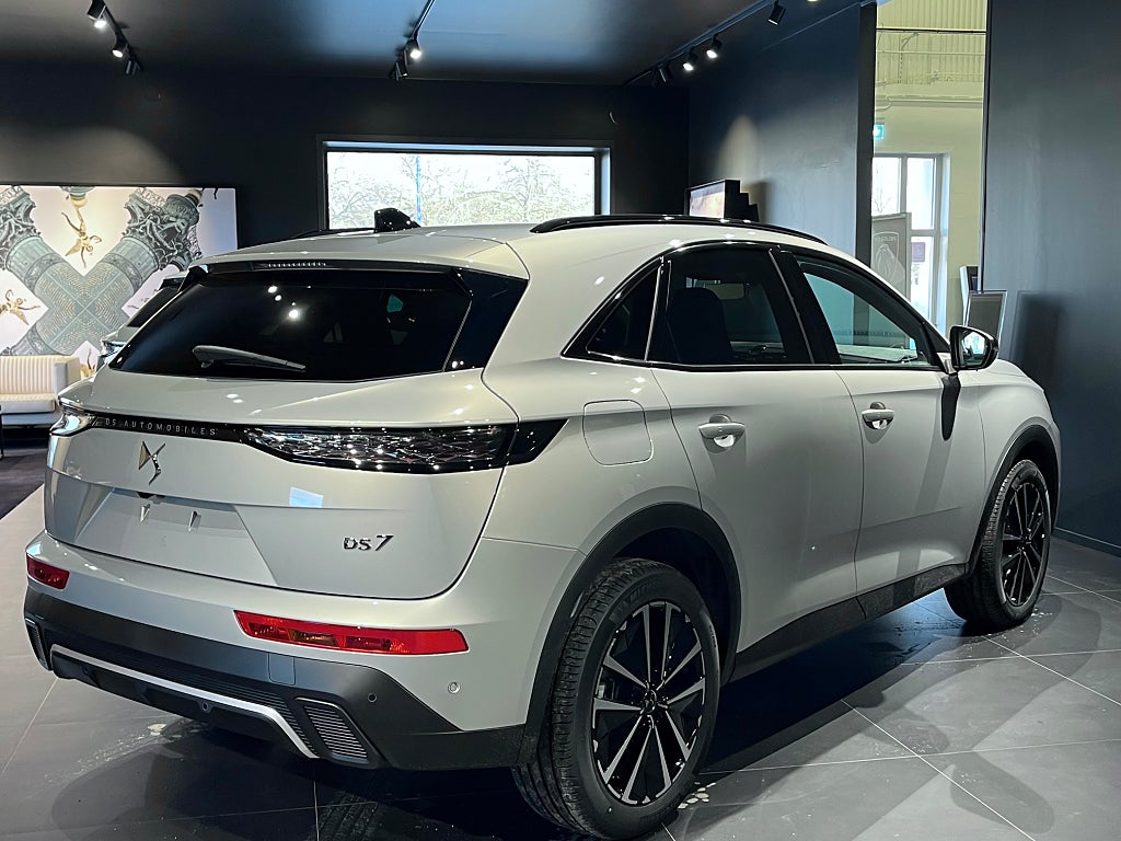 Car Image car-68570-6f0f2f210deb63c7072fde104c2d80b5