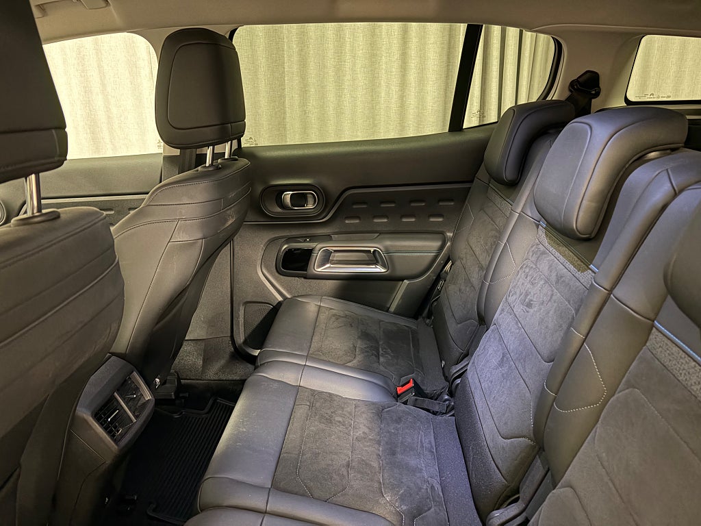 Car Image car-77425-646bcde2301f3ea0e9fc8ac9b2e6ce93