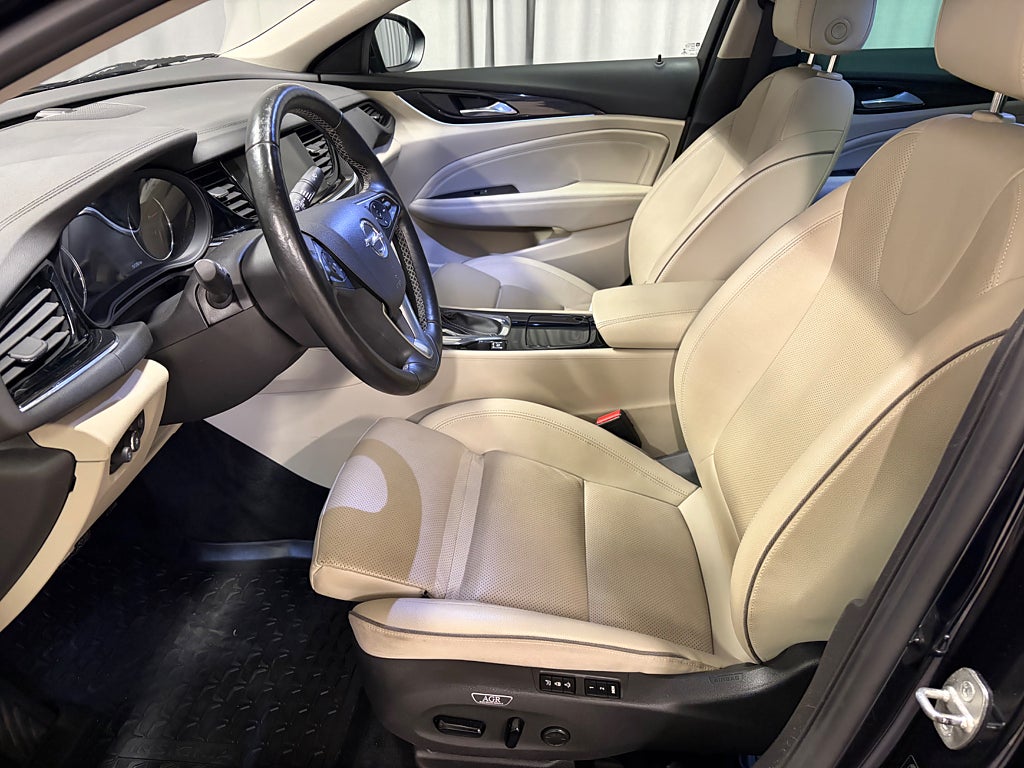 Car Image car-78062-048b50b8295181baf11f490c6d2a8208