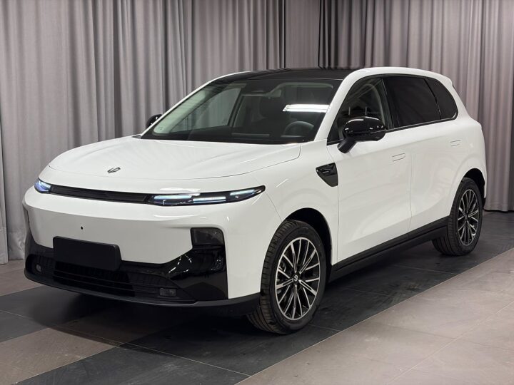 Car Image car-78281-801e45aec5498113d3e78792aa931e6c