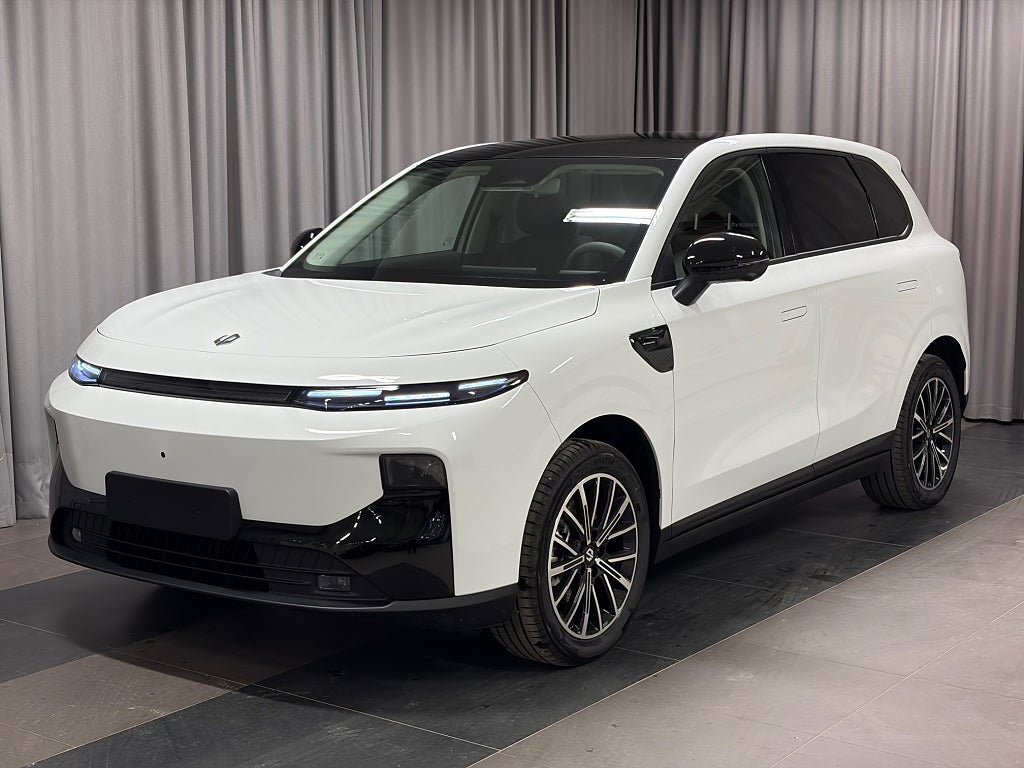 Car Image car-78281-801e45aec5498113d3e78792aa931e6c