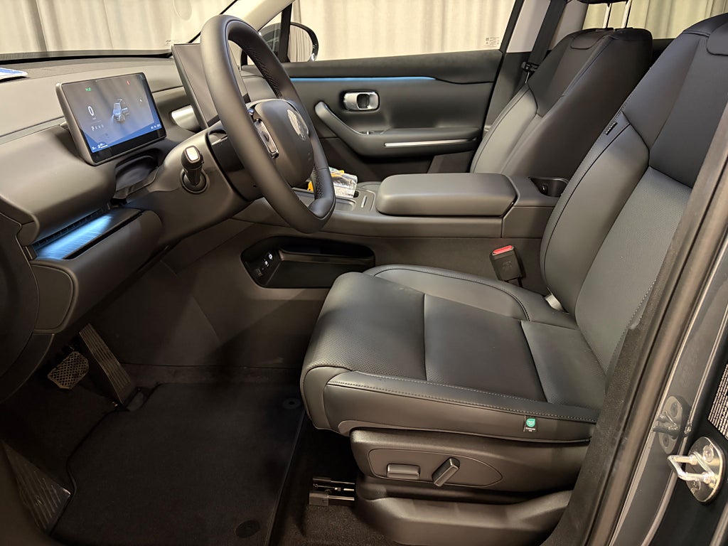 Car Image car-78451-3f7db8687a4b68fb0f64ae9d93bc0e23