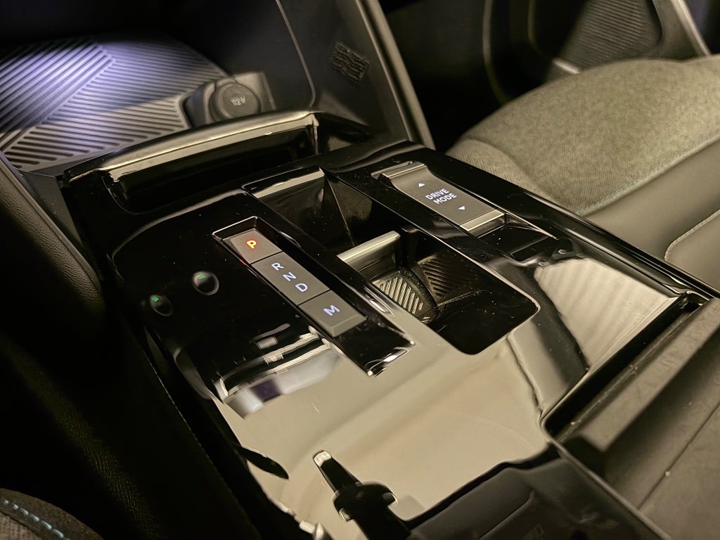 Car Image car-78490-f4fa50e50cef3afc02932a4ae823874d