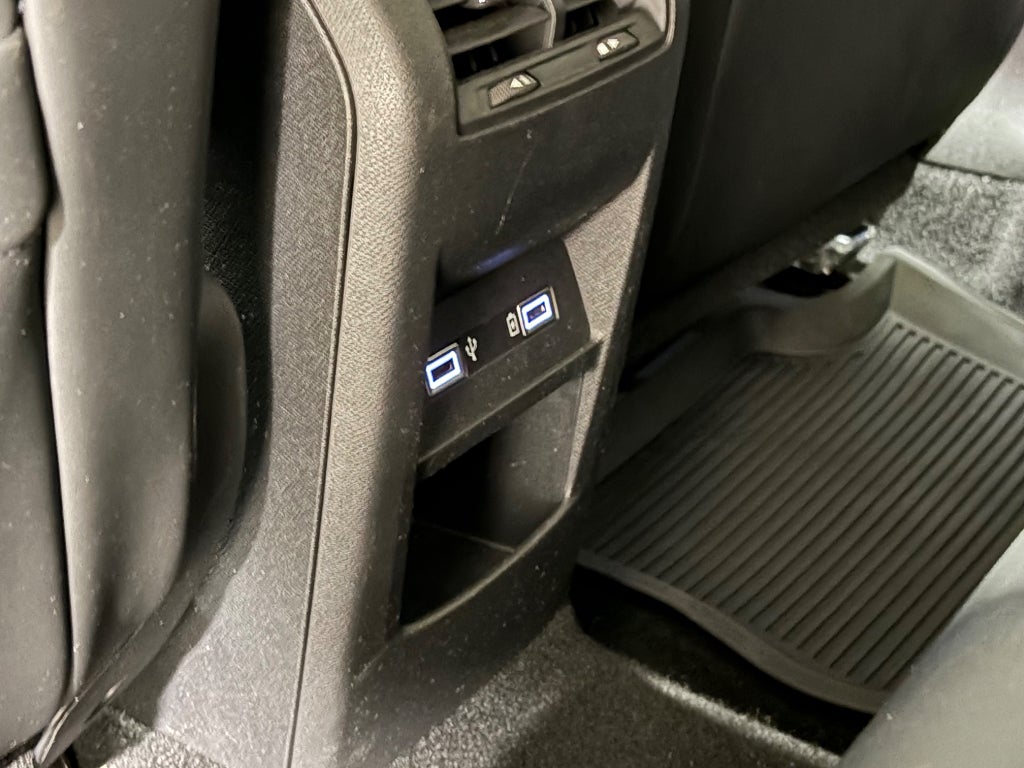 Car Image car-78833-7a6a5b02eaeb429a7b96aa269b1d4dff