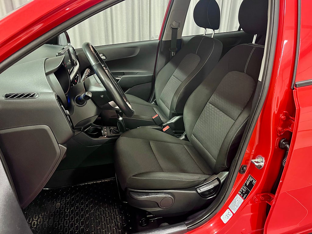 Car Image car-78862-fc3369fe25a9f60377876e2a094a7d23