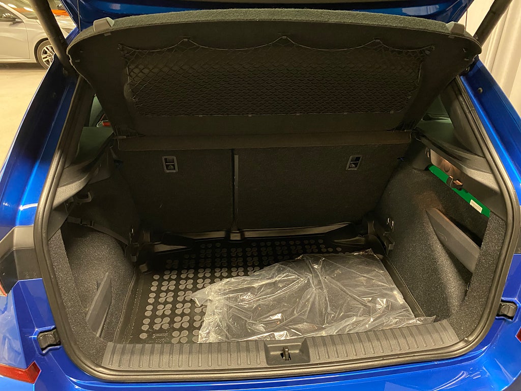 Car Image car-79245-1da42da6dea9892e79e0b7105d6047ad