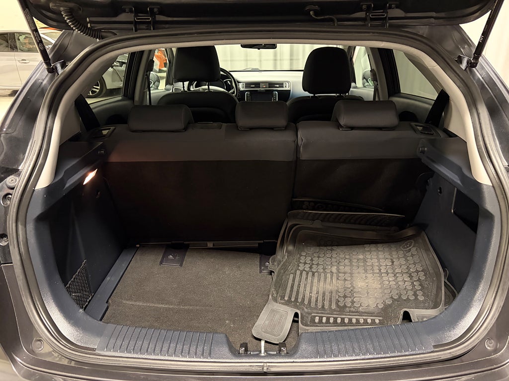 Car Image car-79333-0ad758f237611bee1758fdceede3d16e