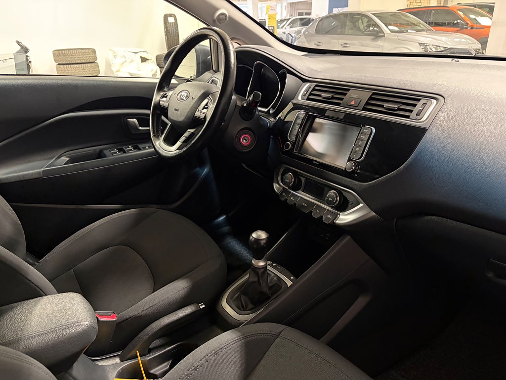 Car Image car-79333-10a5bab5998b2f16a54477839b13a428