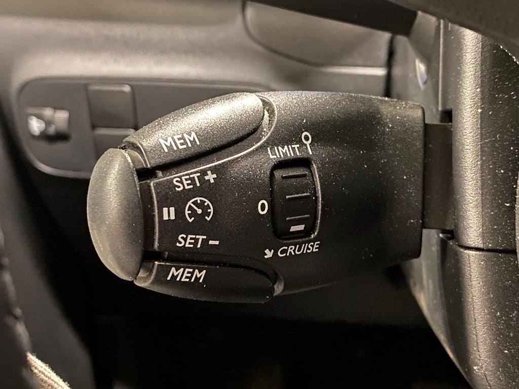 Car Image car-79452-d6eb0a05dcf23a2c29afeff198ad2fa2