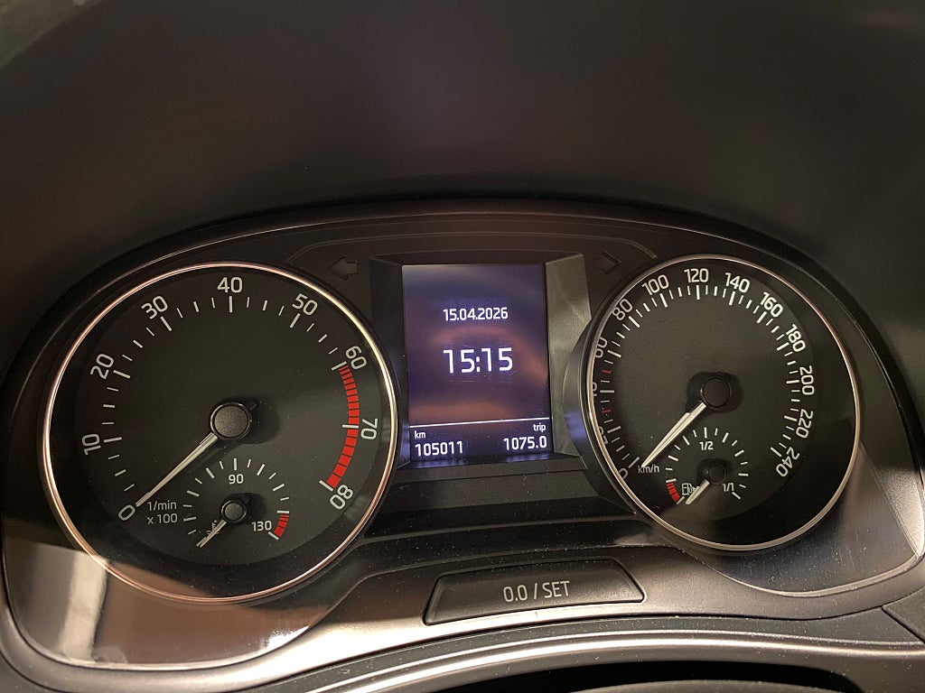 Car Image car-79758-d33e6b58cd598fea28ebaf3b57f6cffb