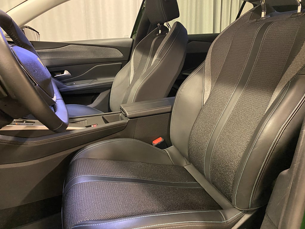 Car Image car-79822-e059f4e7f729f50303eff707c181e263