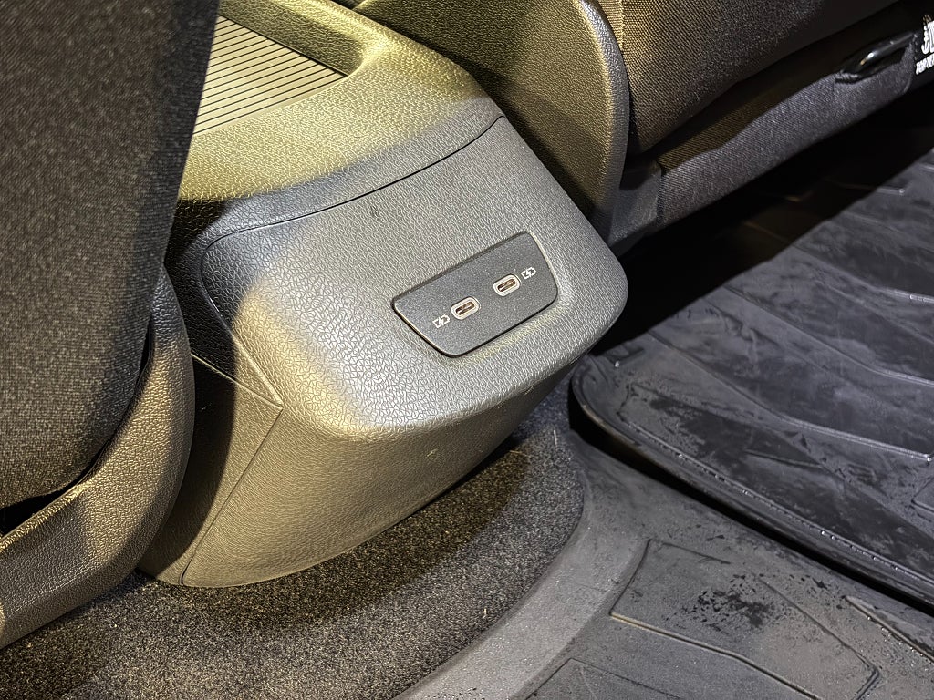 Car Image car-79859-b8b7ee63d256c5cb14600c93f320680f