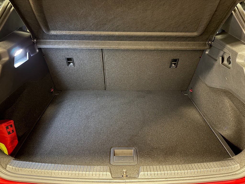 Car Image car-79859-bbd007c476242f00866bfe49be03f095