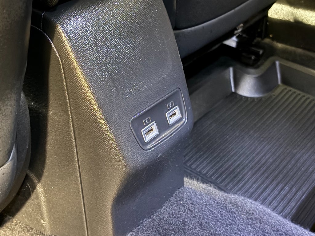 Car Image car-79936-76604fbbf496db165cf483e2bc8f6f2c