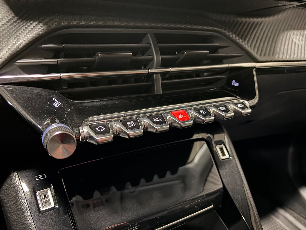 Car Image car-79972-28b93547f8cadf3b96e2d481a9fab382