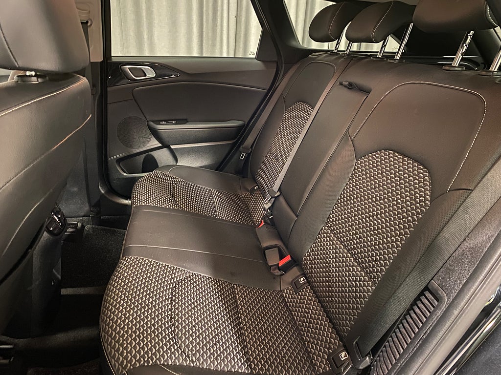 Car Image car-79989-524b6f5386ddbd8a71486b912dfd6801