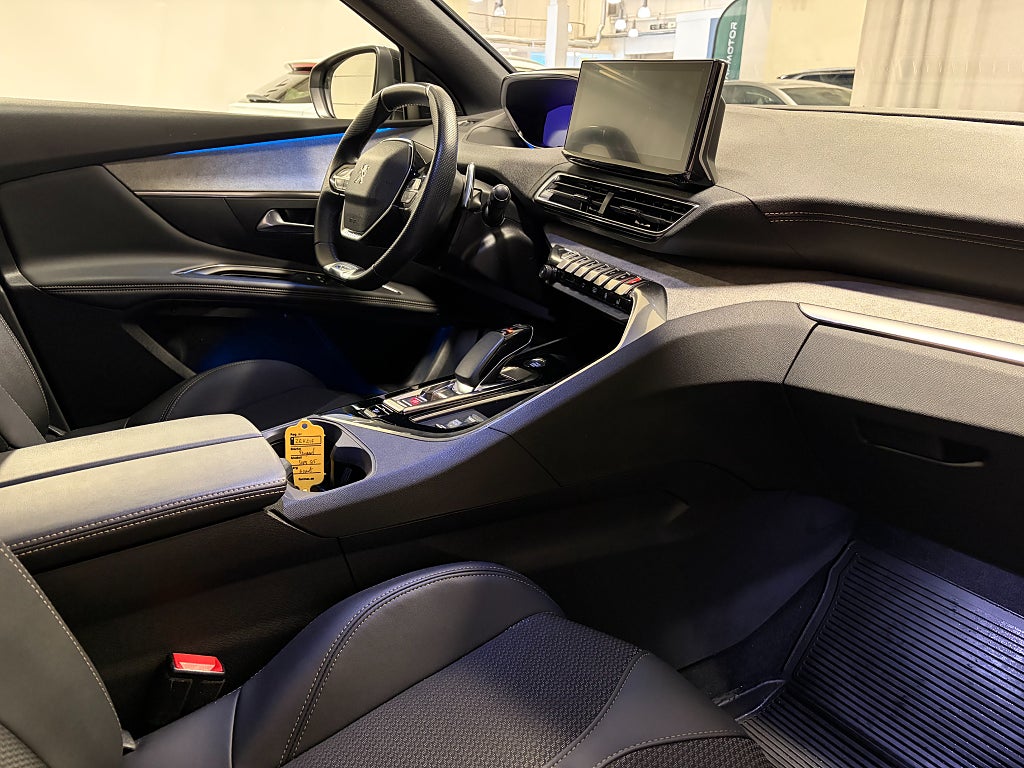 Car Image car-80023-ab017eab39a432d71ef5e4449e4e9053