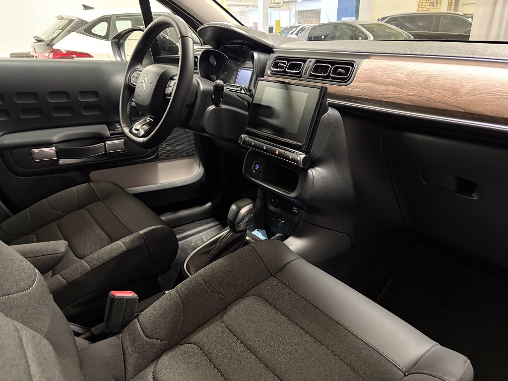 Car Image car-80129-7f162ec4ca0d991c893a9cadca813aeb