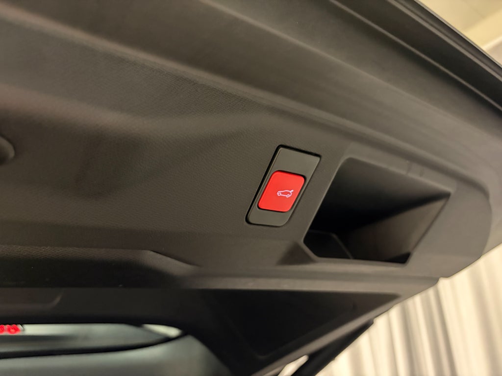 Car Image car-80296-d431fc2fb5f05458b6ec10480dd64f1f