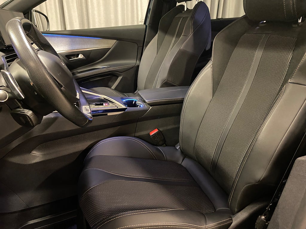 Car Image car-80318-7809547845d963dd2ebfc9d3163beca8