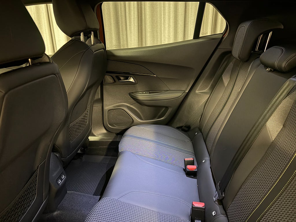 Car Image car-80337-5aed8368608507cd89fbecce902d61f2