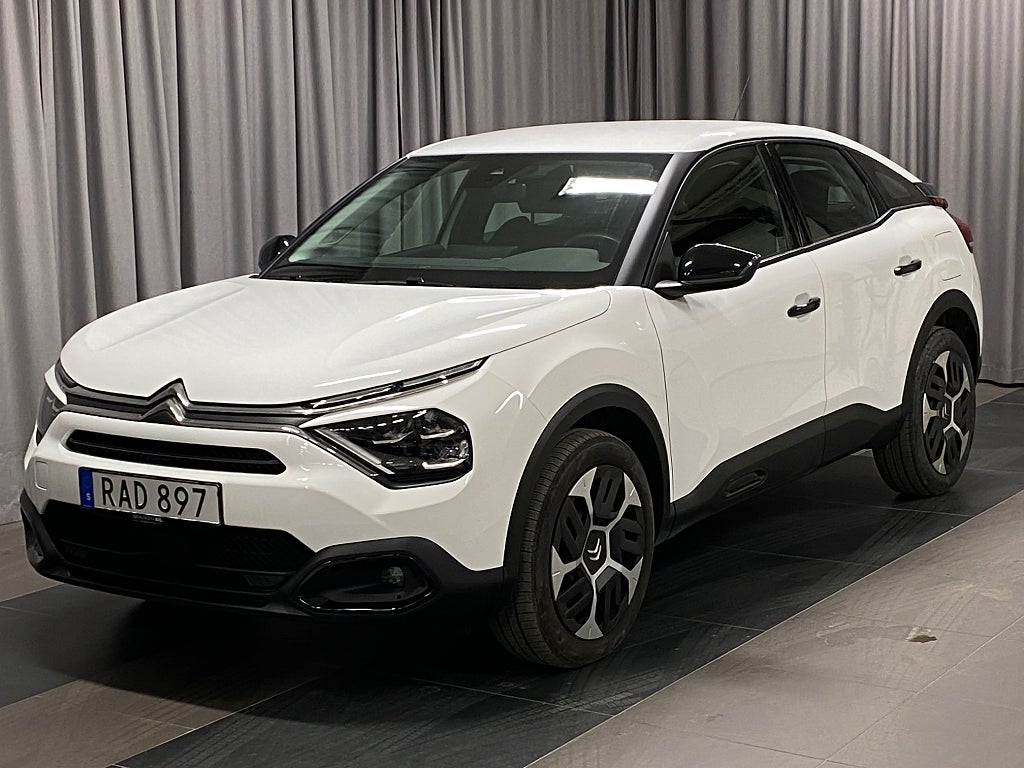 Car Image car-80355-4aef4ed2aba440207b52884c04e3b9f6