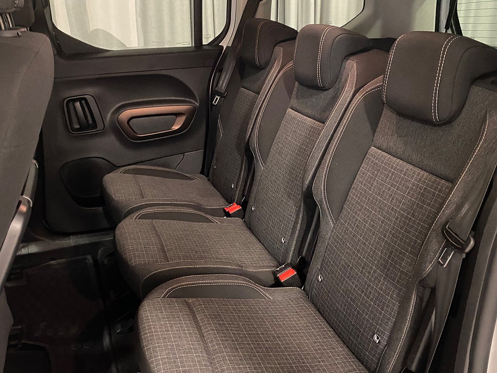 Car Image car-80650-746b2f9e35d2ce497a847753f3aaa45a