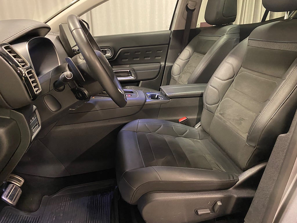 Car Image car-80746-3be5254c9d7fbea27fae605fba54d795