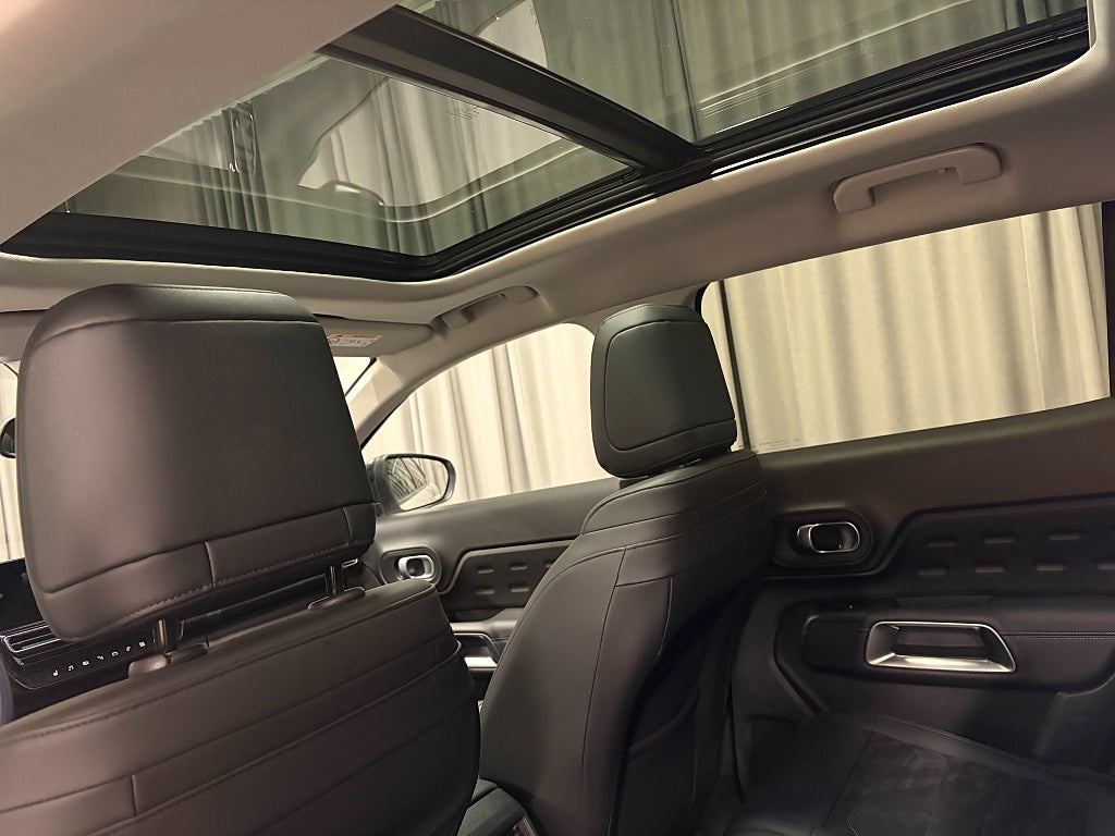 Car Image car-80942-a16a2712439302416544d40269a92827