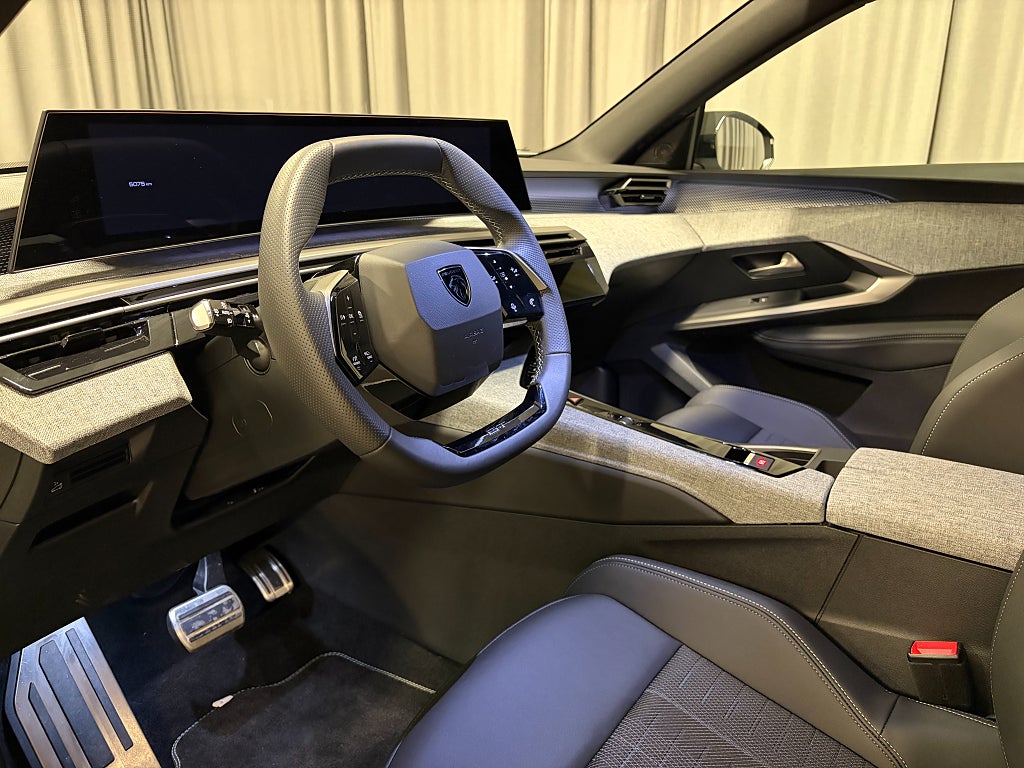Car Image car-81060-7c03080e3d348f1c064d8f167e20a502