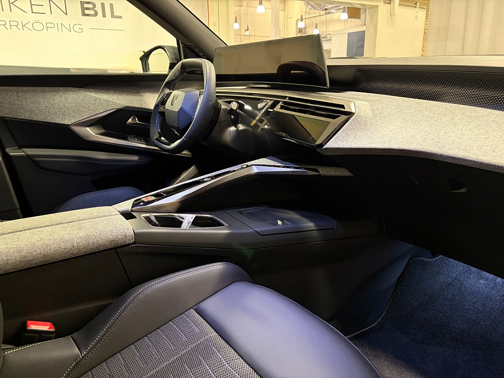Car Image car-81094-42ea711ef3ebf56a4e602fad88051ee6