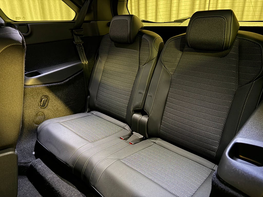 Car Image car-81094-e700cdab232ab6fcc6f71df1d585b612