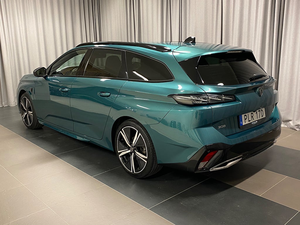 Car Image car-81116-26c24cdcf98f4acea813e1fdbec4fdf2