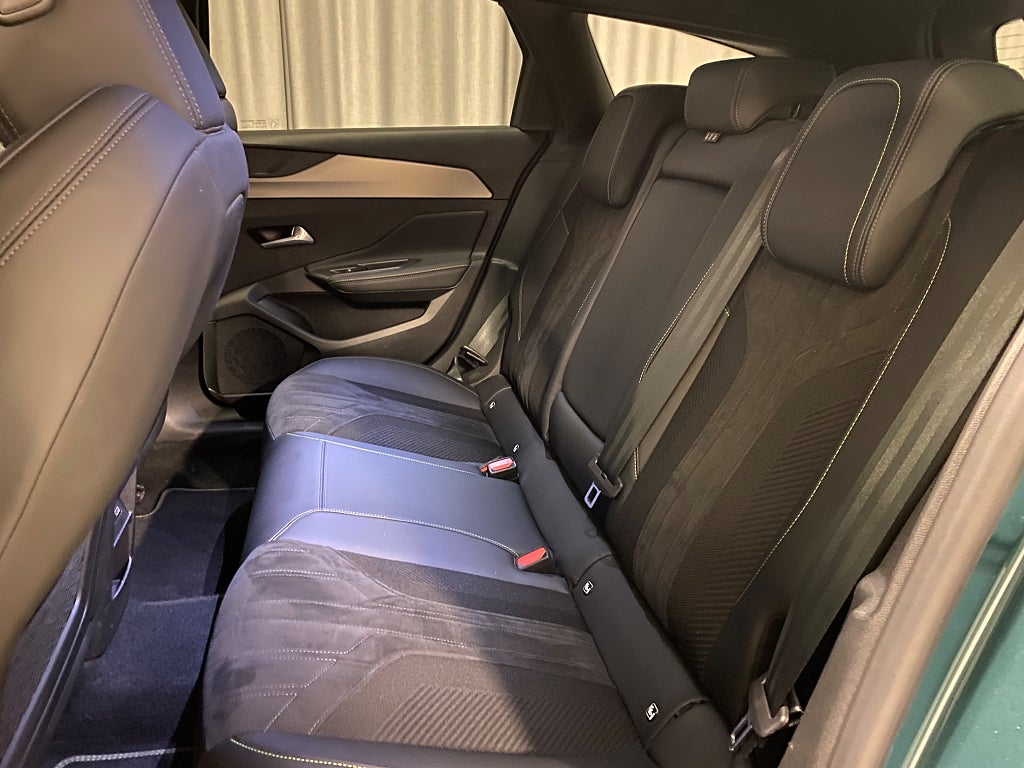 Car Image car-81116-d1553c7a3d9dcd8bd4be755ca41ec744