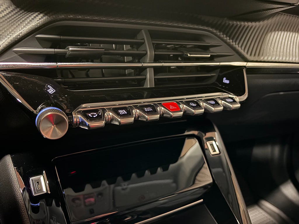 Car Image car-81214-9015bfe4063b5826b999e466c08681c7