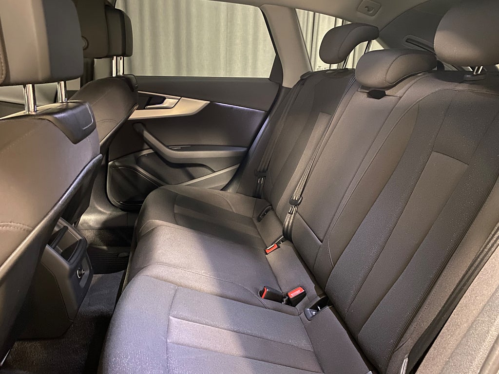 Car Image car-81284-0a53c448f0118496160f758ad5627644